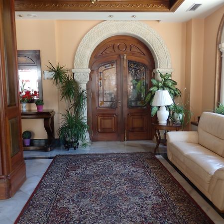Hotel Aranda Аранда-де-Дуэро Экстерьер фото